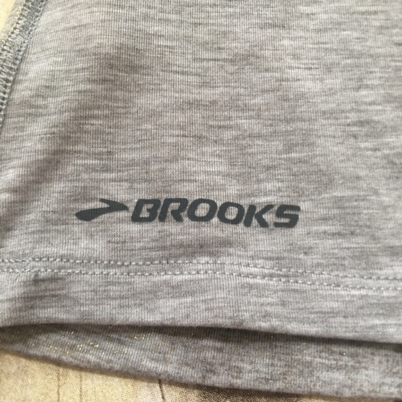 Brooks Active Tank Top - Picture 5 of 5